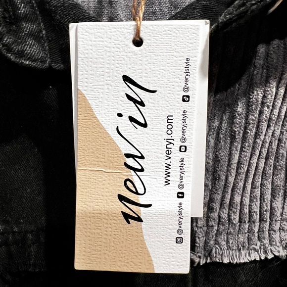 Very J Black and Gray Jean Jacket - Picture 4 of 5